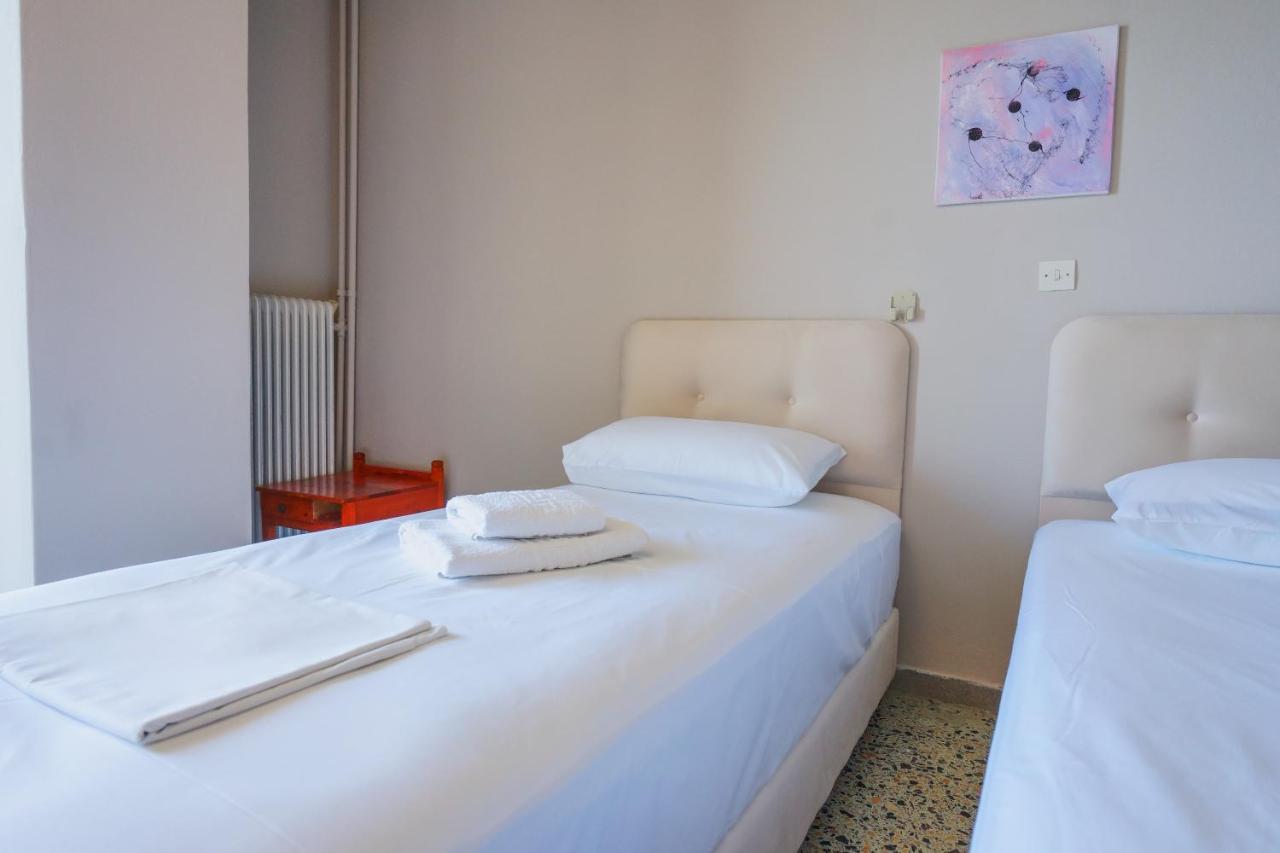 Hotel Korfos - Ξενοδοχείο Κόρφος Renovated Экстерьер фото