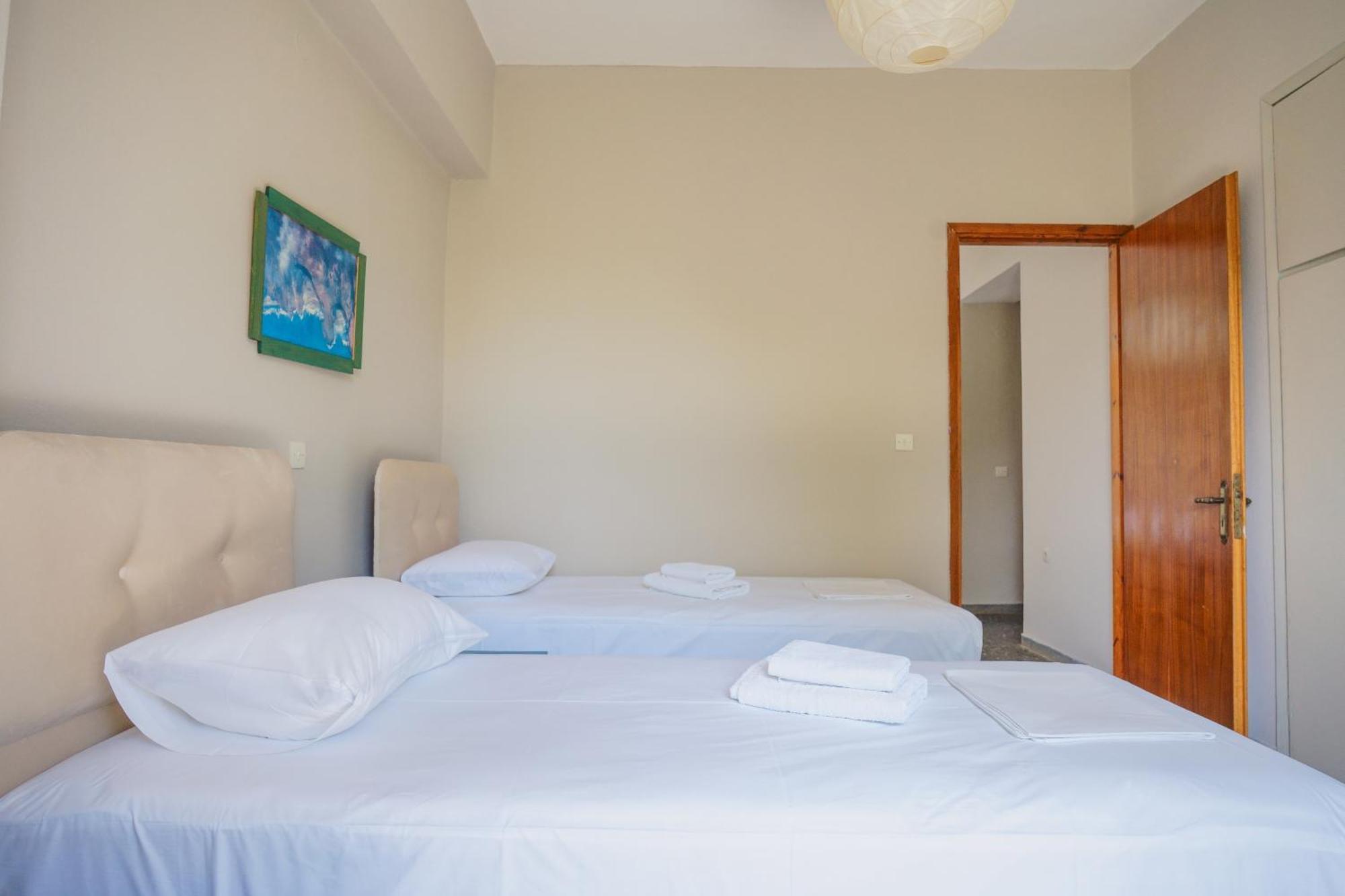 Hotel Korfos - Ξενοδοχείο Κόρφος Renovated Экстерьер фото