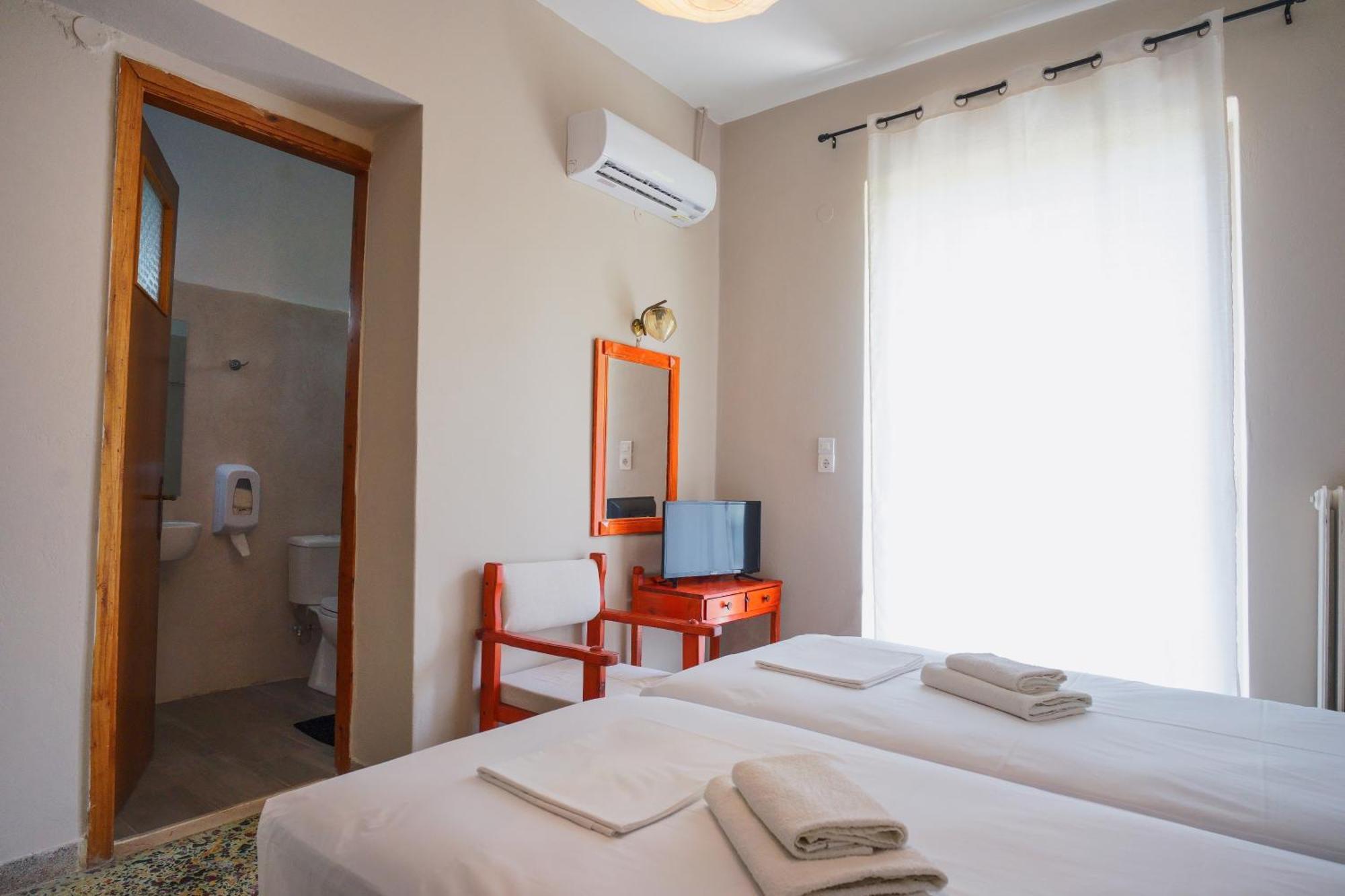 Hotel Korfos - Ξενοδοχείο Κόρφος Renovated Экстерьер фото