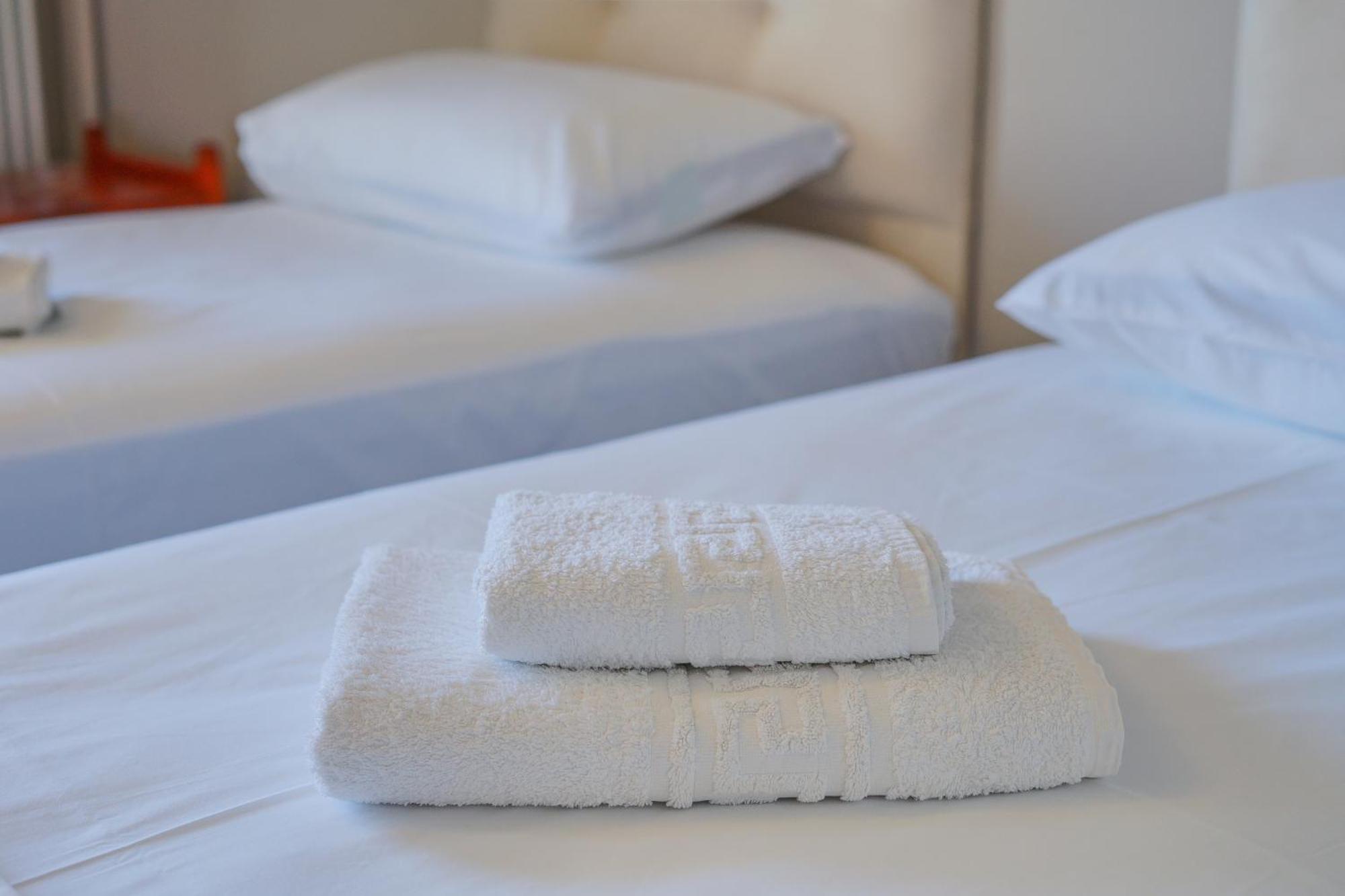 Hotel Korfos - Ξενοδοχείο Κόρφος Renovated Экстерьер фото