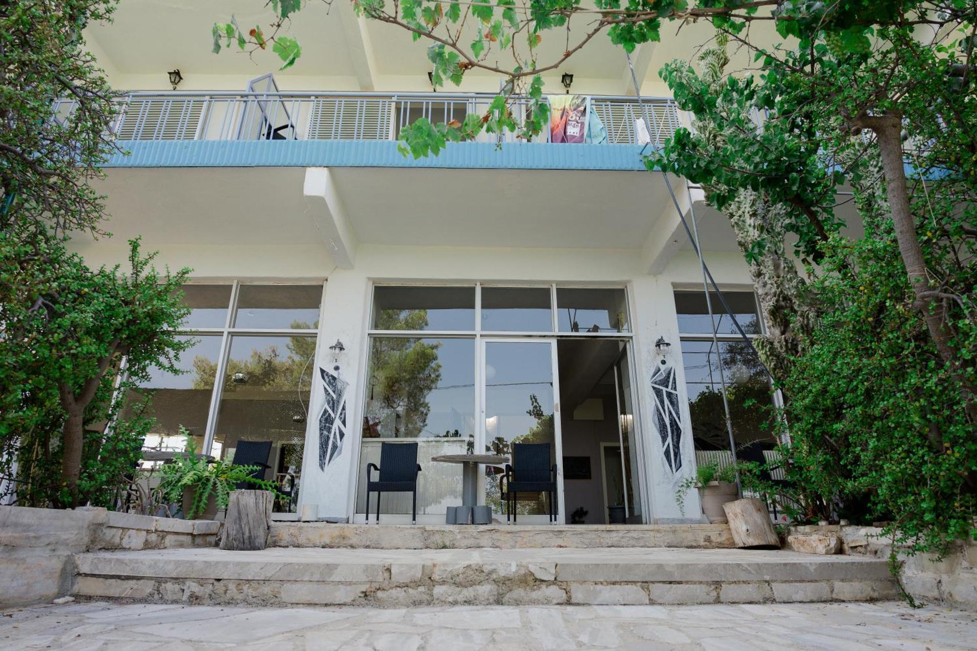 Hotel Korfos - Ξενοδοχείο Κόρφος Renovated Экстерьер фото