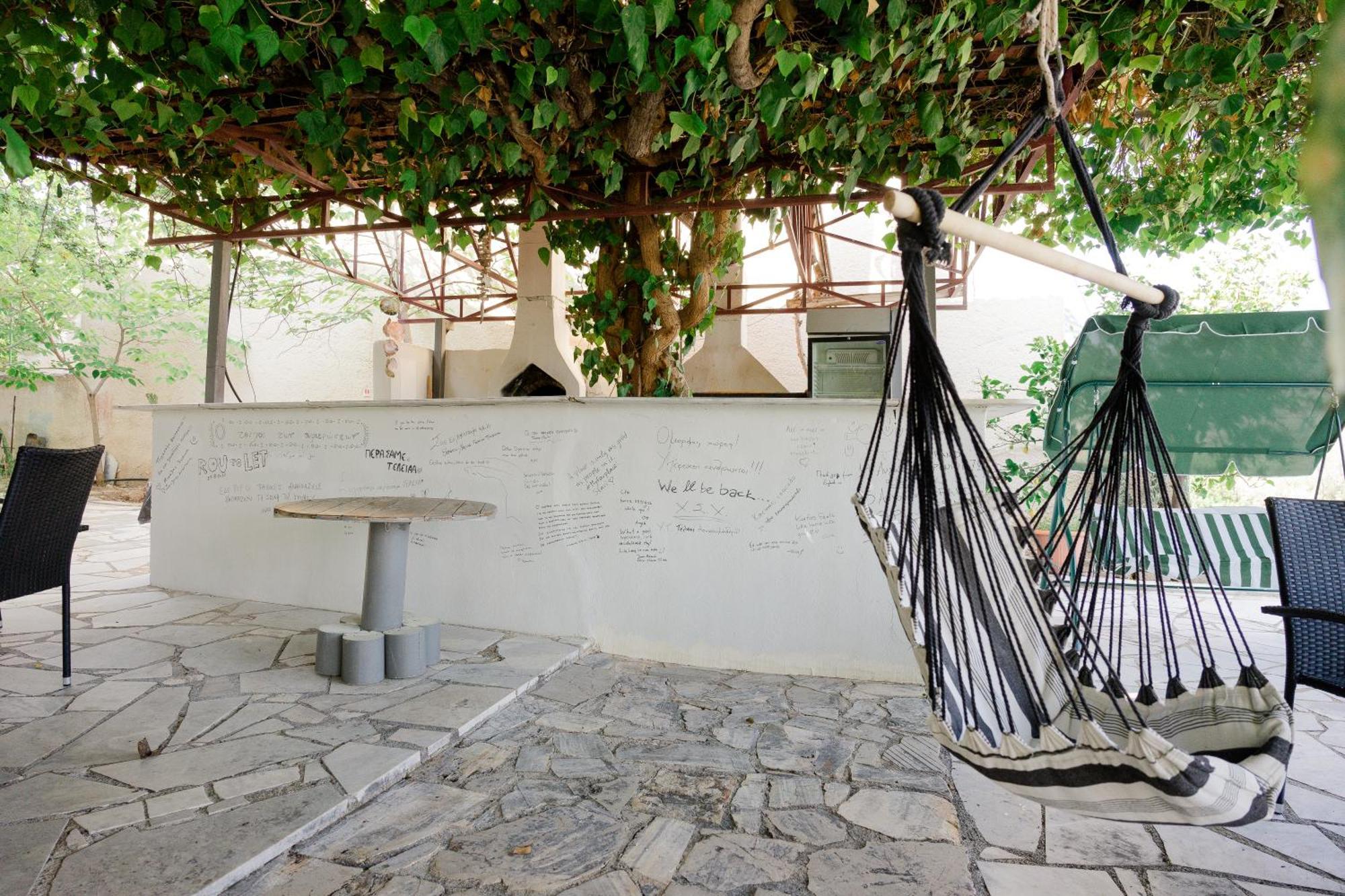 Hotel Korfos - Ξενοδοχείο Κόρφος Renovated Экстерьер фото